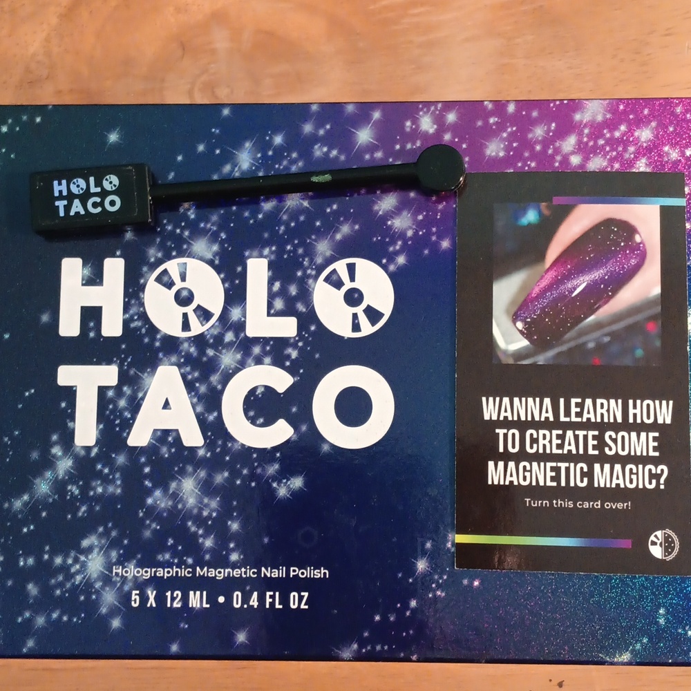 Holo Taco - Picture 1 of 8